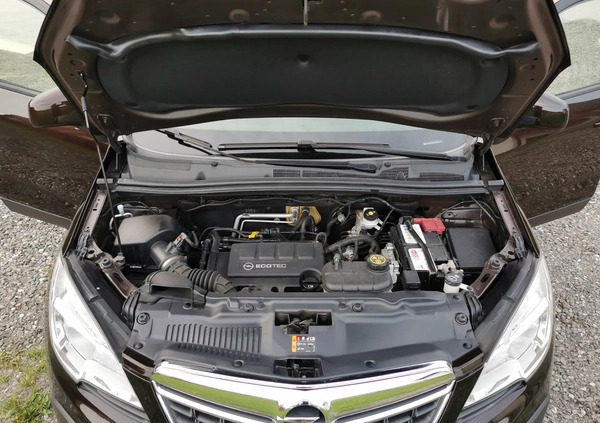 Opel Mokka cena 43900 przebieg: 111000, rok produkcji 2013 z Augustów małe 407